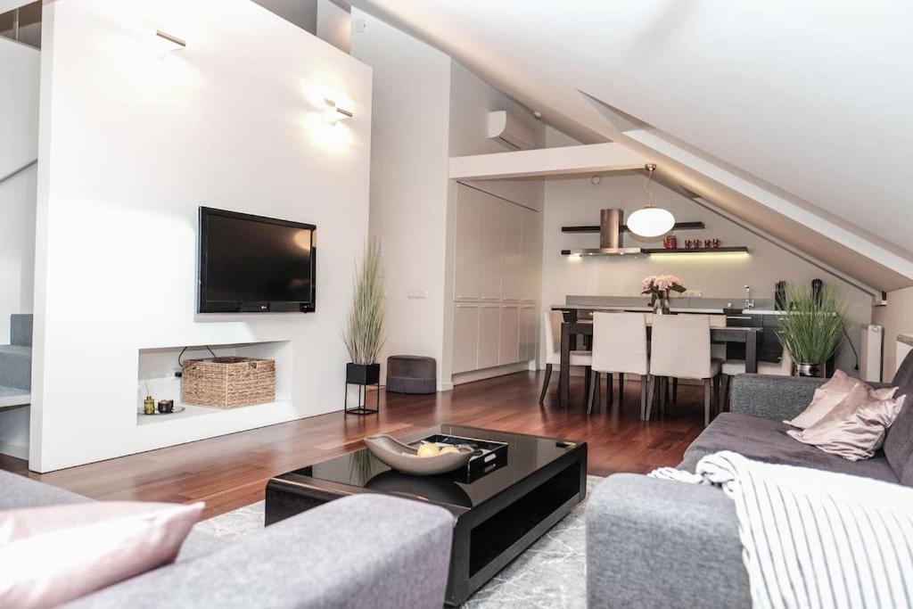 #Stayhere - Spacious Luxury Town Hall 3Bdr Apartment 维尔纽斯 外观 照片